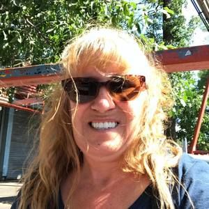 Meet your Posher, Annick